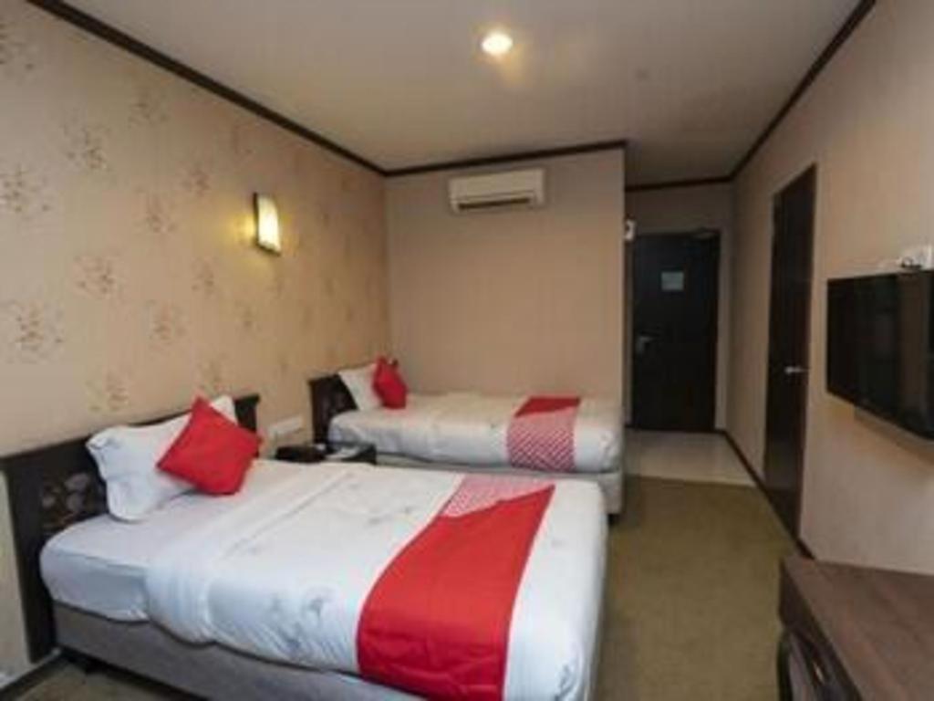 S Bee Hotel Johor Bahru Exterior photo