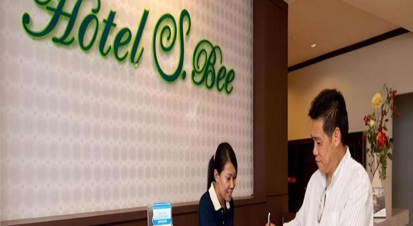 S Bee Hotel Johor Bahru Exterior photo